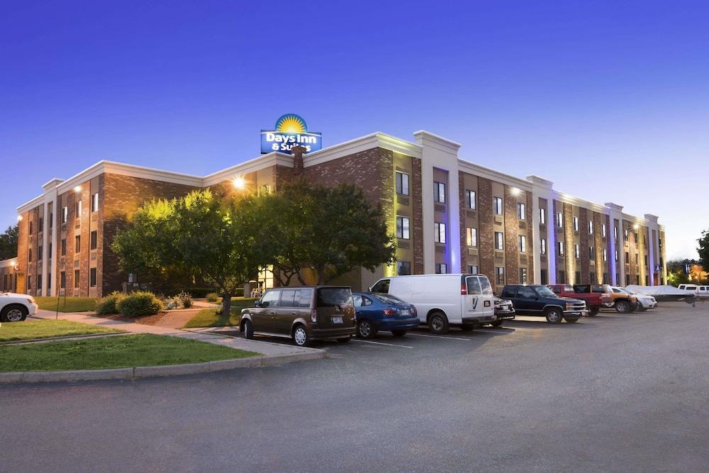 Holiday Inn Express - Plattsburgh By Ihg Exterior foto