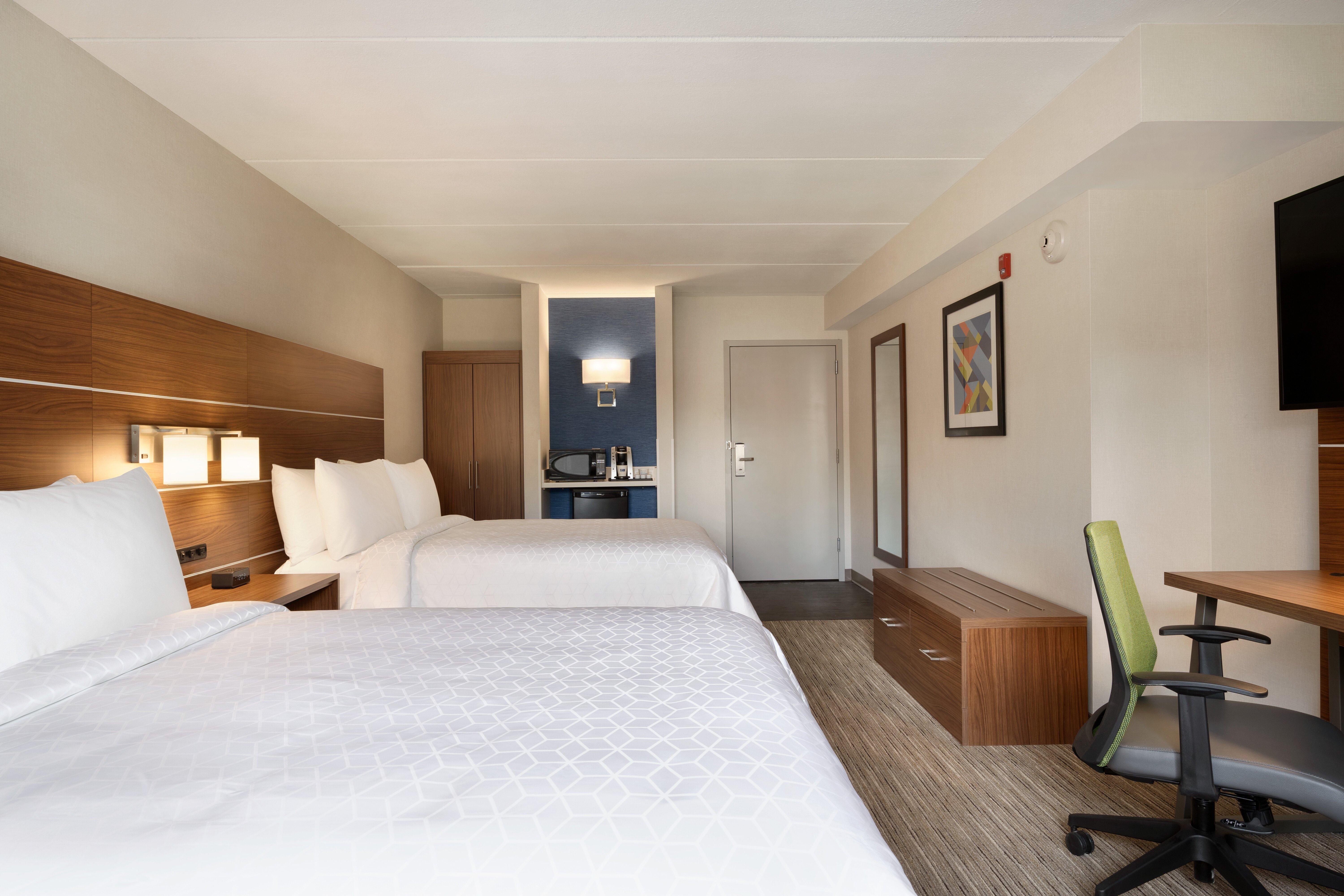 Holiday Inn Express - Plattsburgh By Ihg Exterior foto